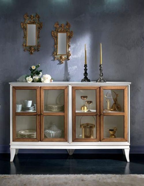 CREDENZA QUATTRO ANTE (VETRO O LEGNO)